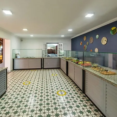 Hotel Majestic 3*