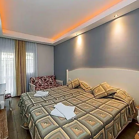 Hotel Majestic 3*