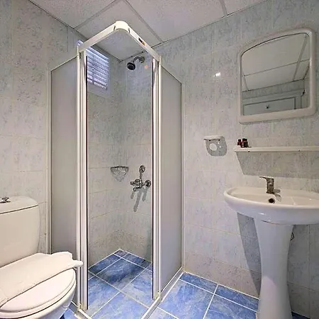 Majestic Hotel 3*