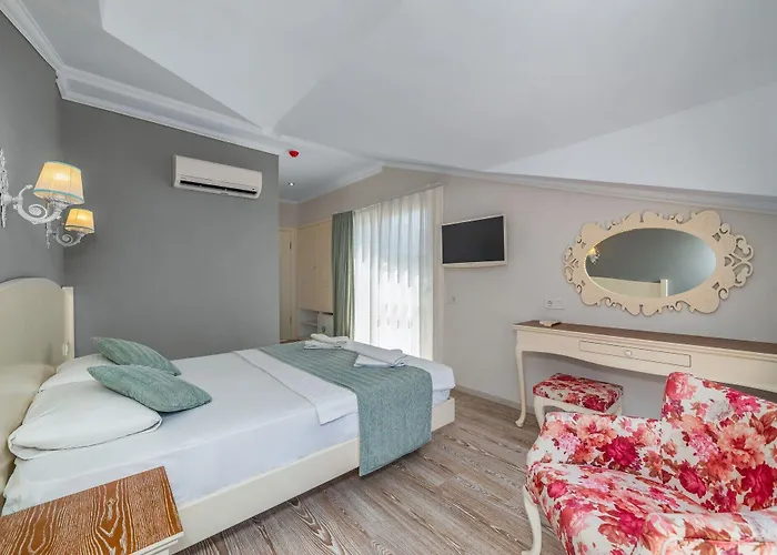 Majestic Hotell Öludeniz